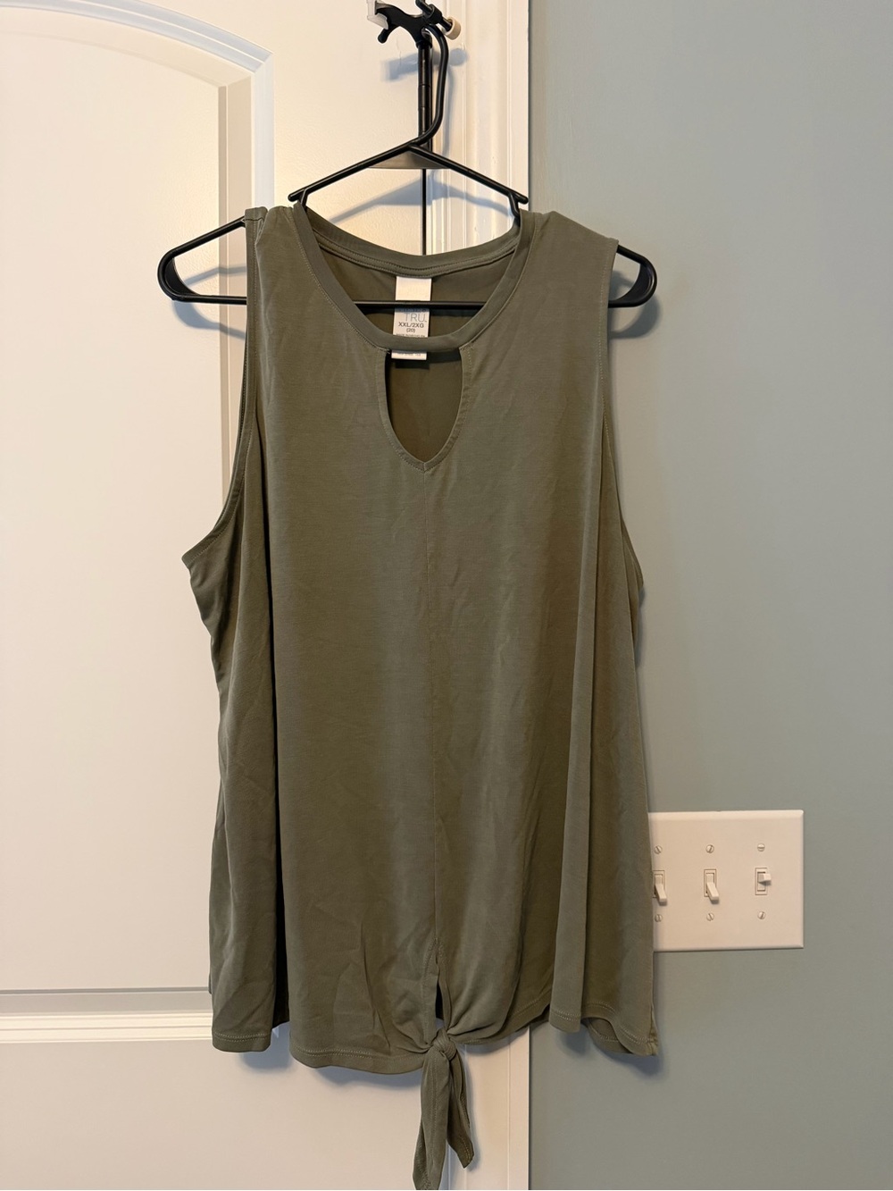 Time and Tru Olive Sleeveless Tie-Front Tank